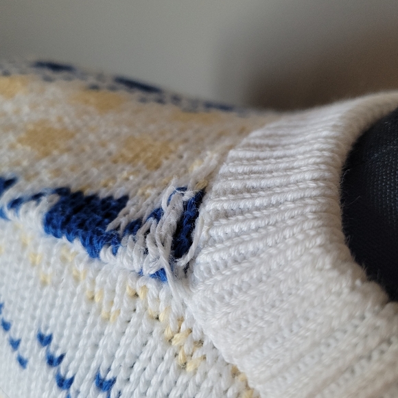 Aquascutum vintage houndstooth knit sweater - Picture 3 of 10